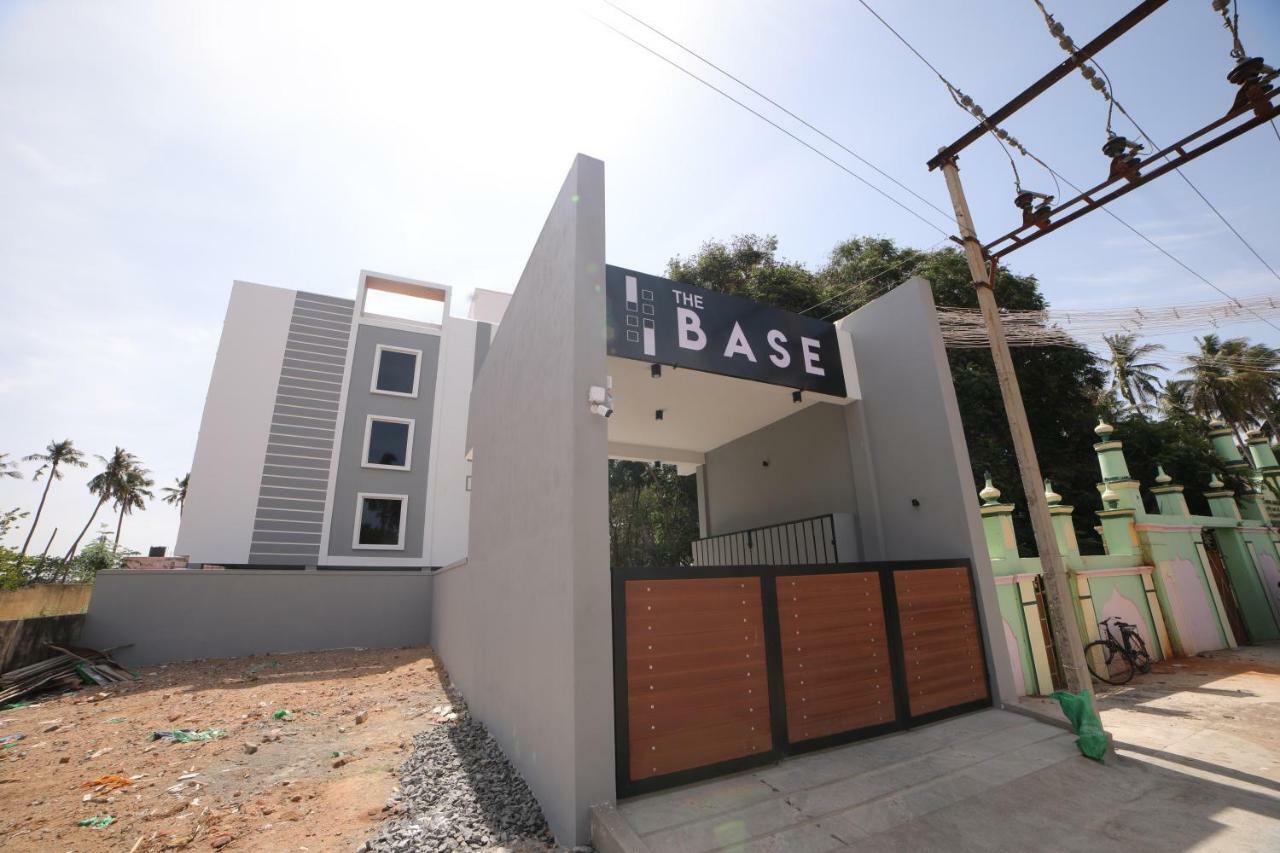 The Base Inn Pondicherry Exterior foto